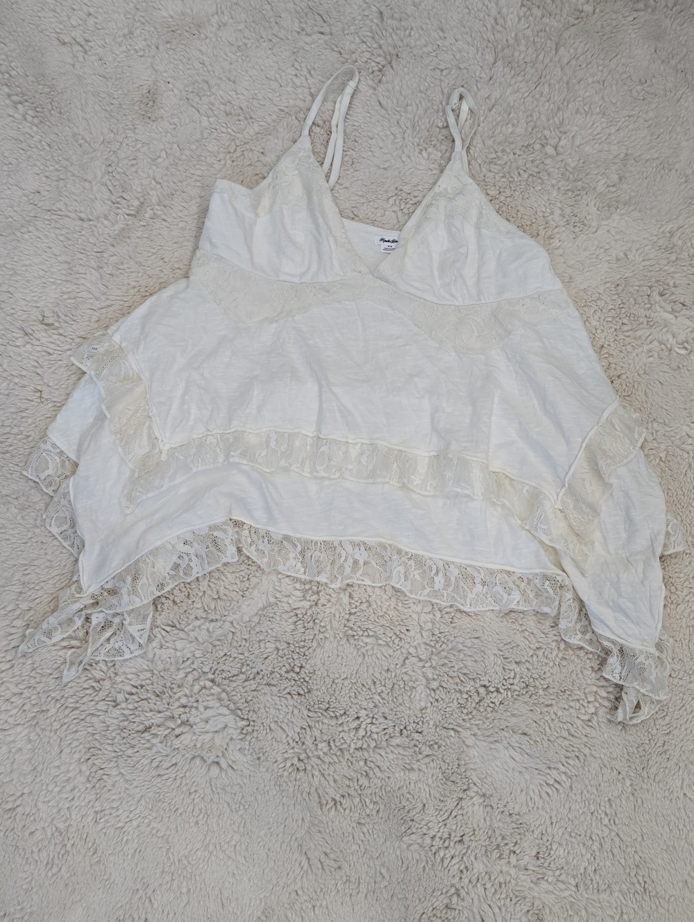 Kimchi Blue Ivory Lace-Trim Camisole